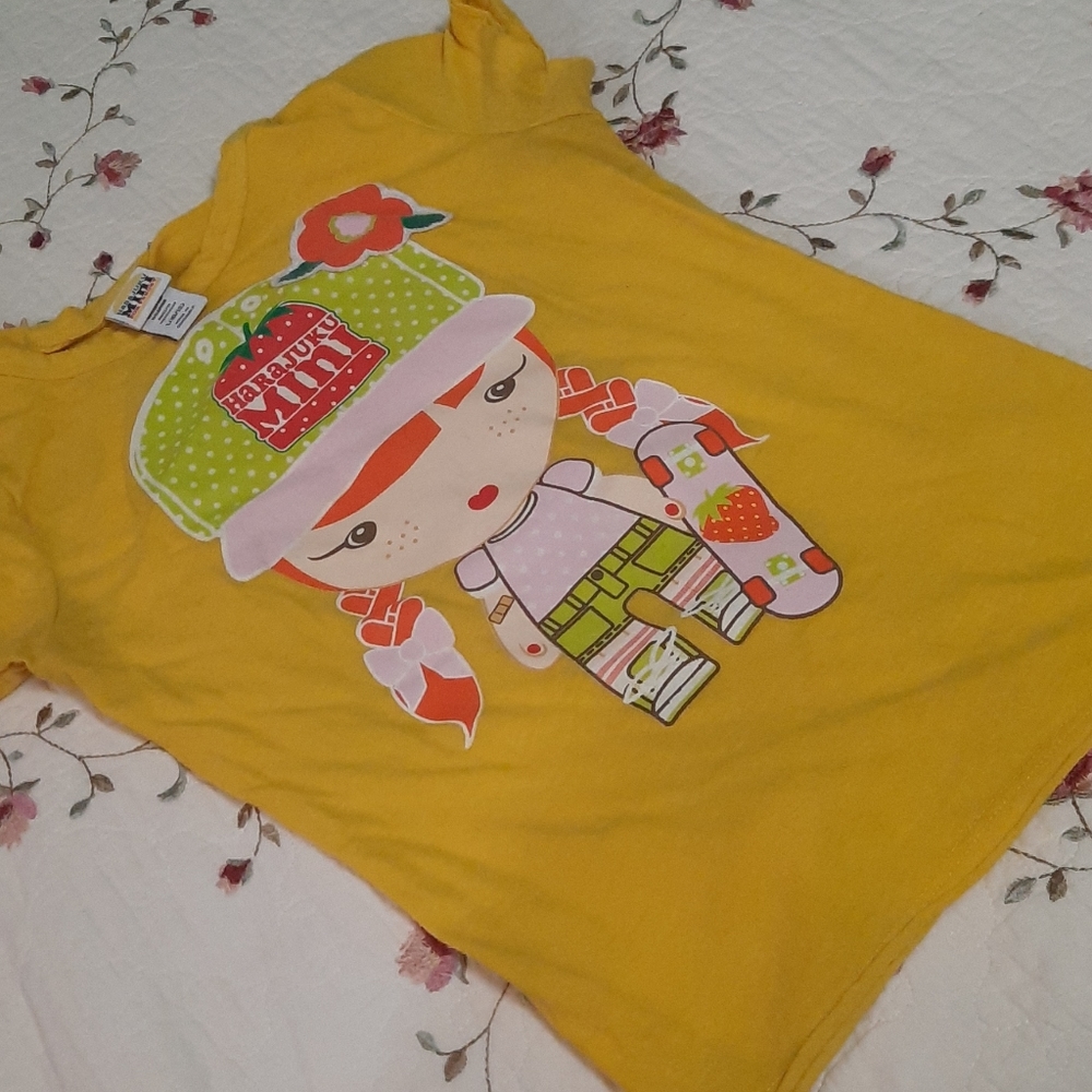 Harajuku Mini Target girls t-shirt yellow large